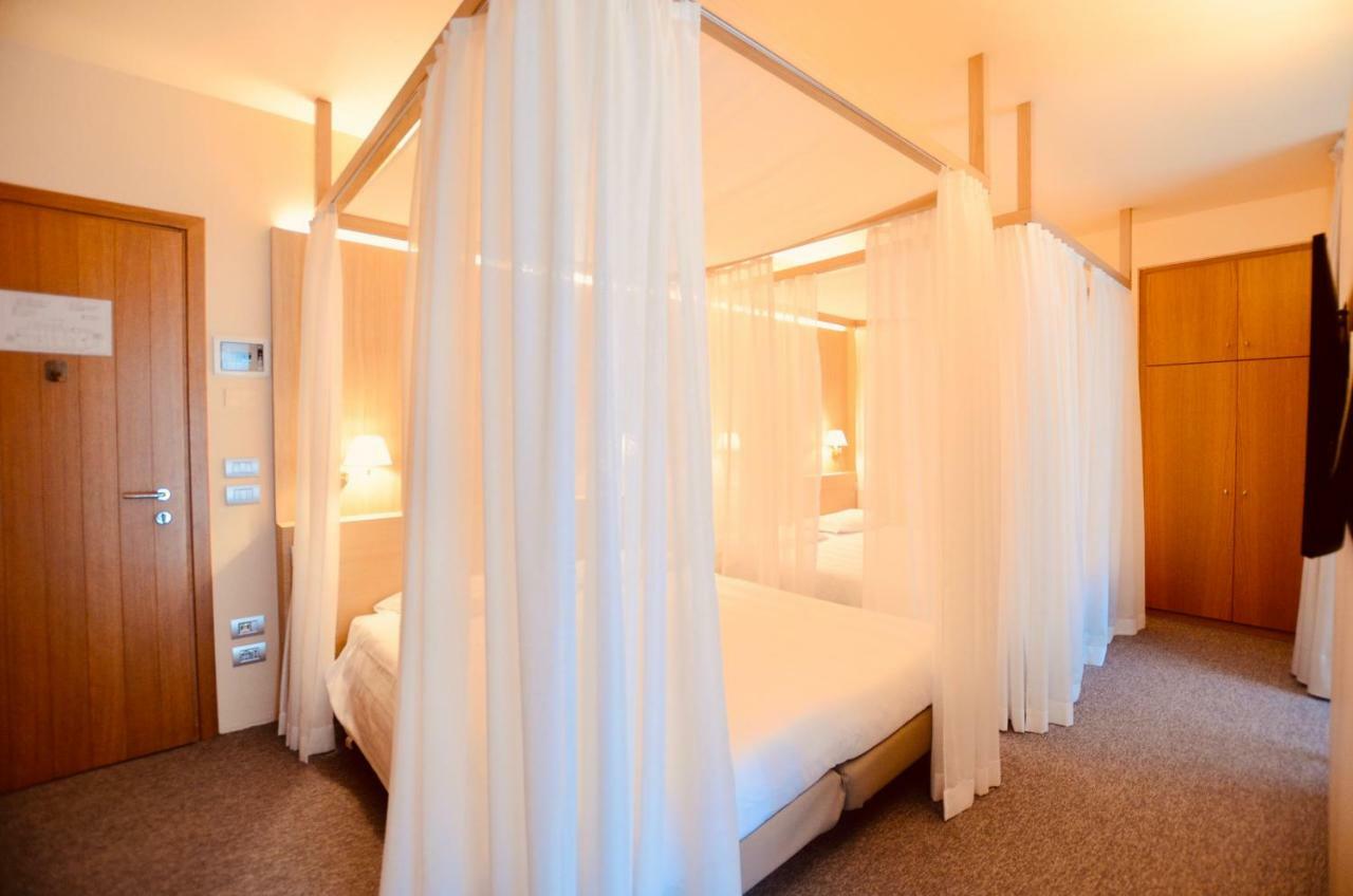Albergo Sorriso Boario Terme Екстериор снимка